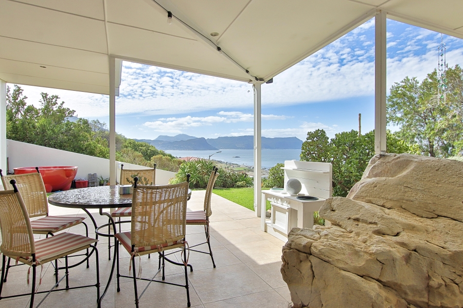 3 Bedroom Property for Sale in Murdock Valley Western Cape